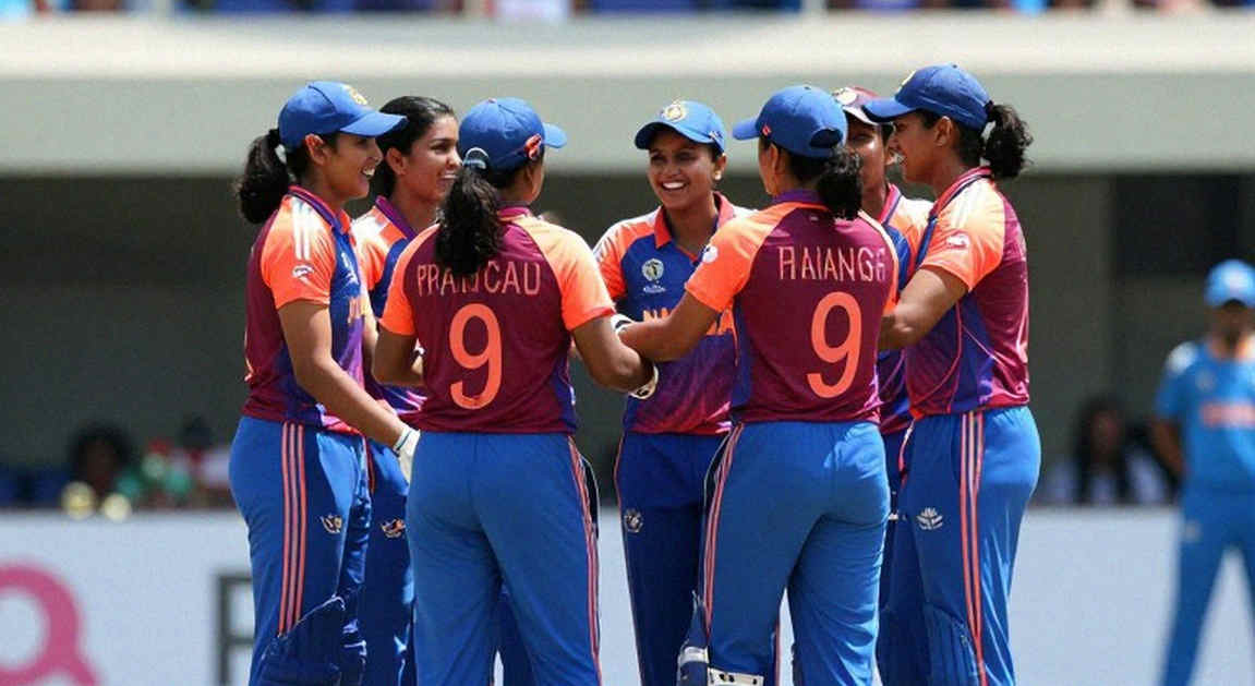 পনেরো থেকে ষোলো: মারশিদা খাতুন, নির্বাচন কমিটির ক্ষমতা এবং বাংলাদেশের নারী ক্রিকেটের কাঠামোগত ফাটল পনেরো থেকে ষোলো: মারশিদা খাতুন, নির্বাচন কমিটির ক্ষমতা এবং বাংলাদেশের নারী ক্রিকেটের কাঠামোগত ফাটল