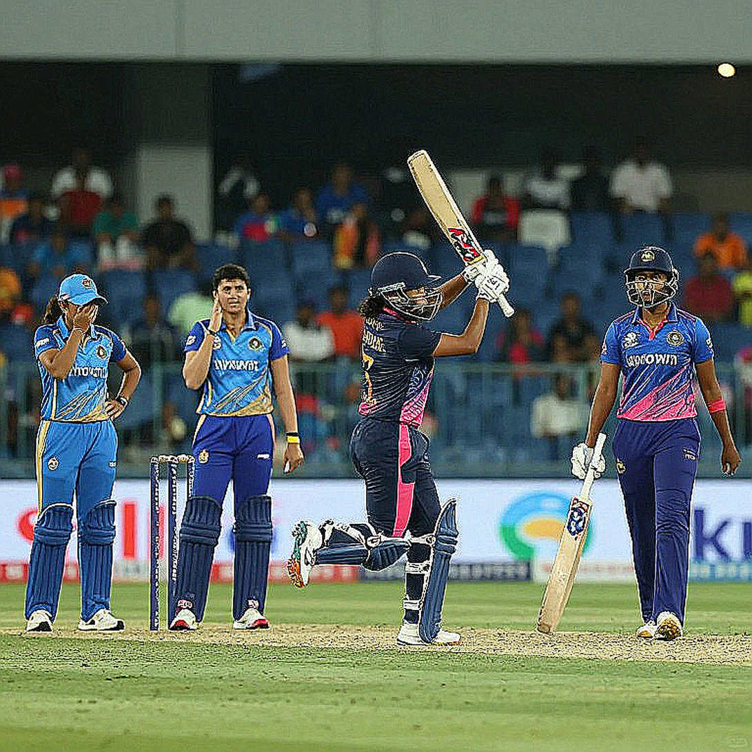 হাতুড়ির আওয়াজের ওপারে: এশিয়ার ক্রিকেট বাজারে দ্বিতীয় গল্পেরা