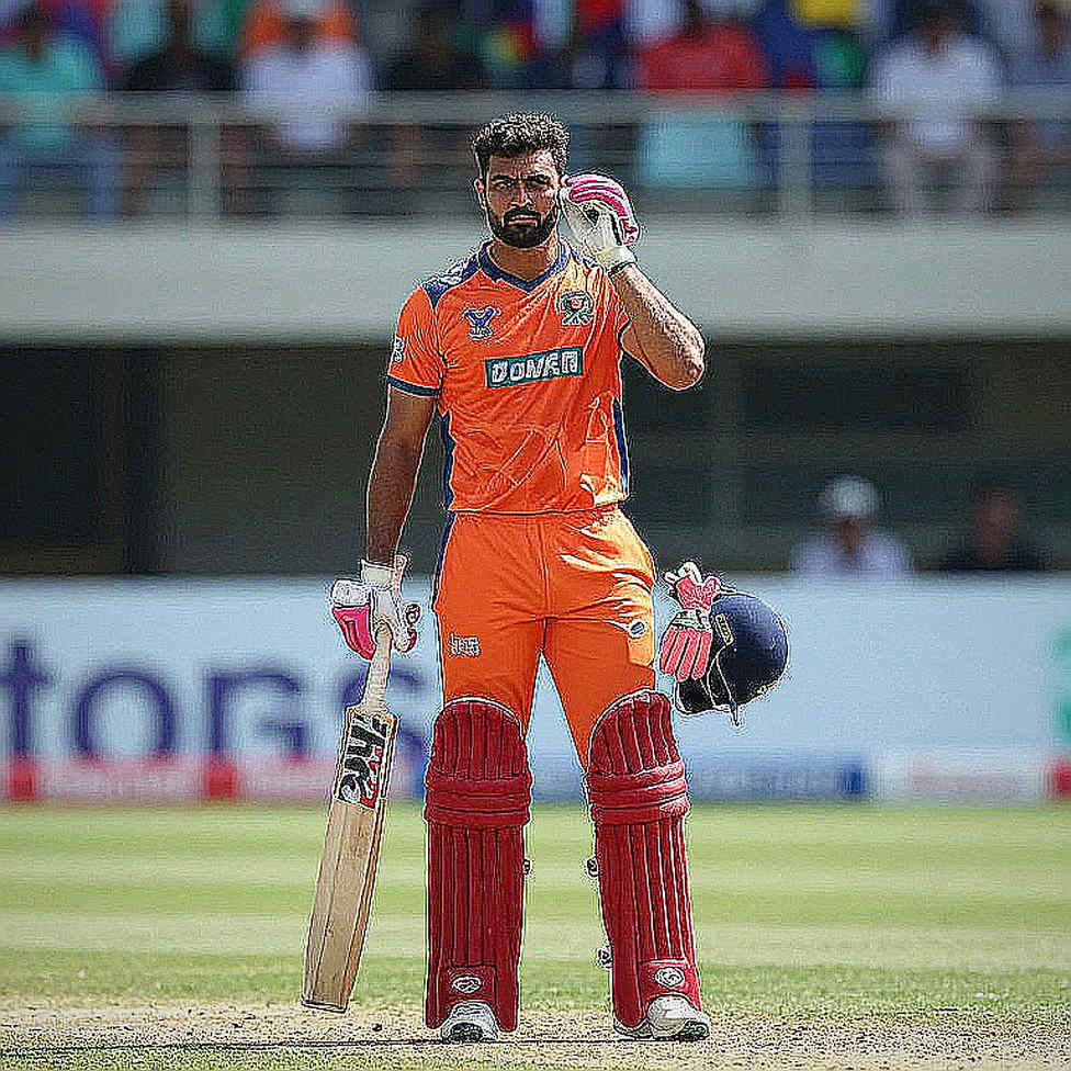 The Body Broke, Not the Bat: Kinesiology of Bangladesh's Collapse at Mirpur