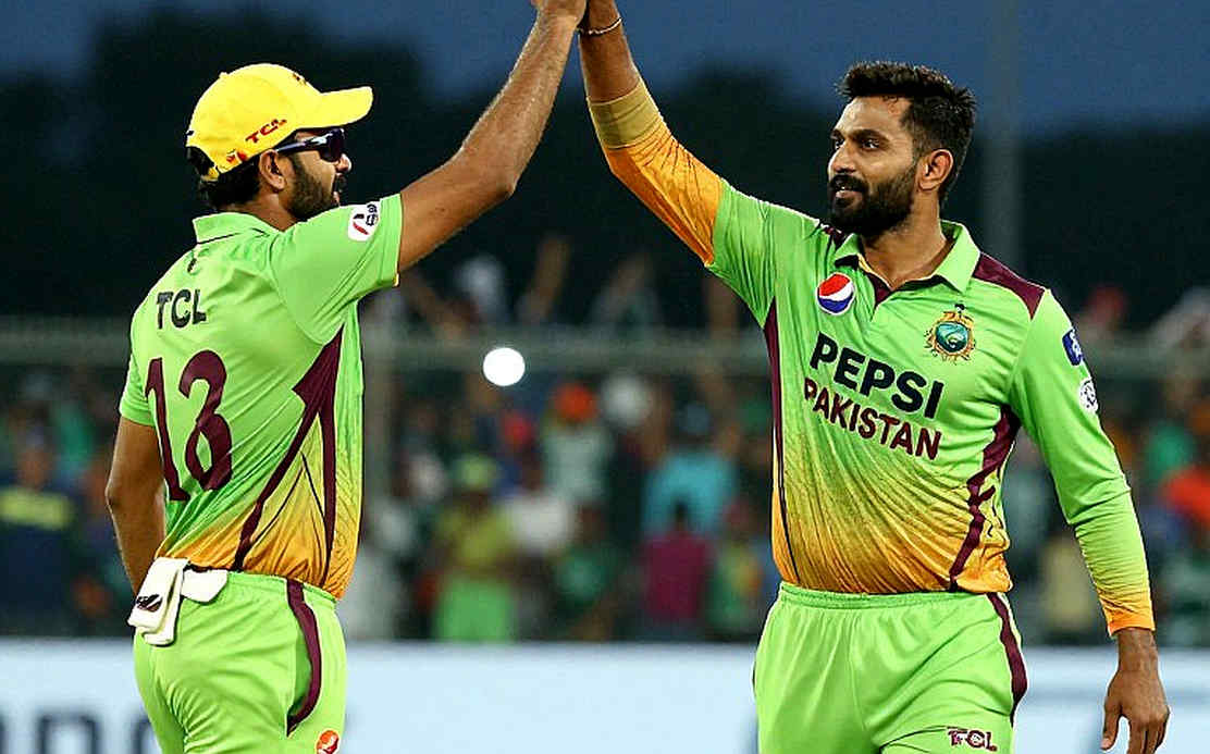 স্ক্রিনশট, স্কোয়াড শিট আর দুই ম্যাচের ফাঁক: মেগান শাটের নিষেধাজ্ঞা কেন ডোপিং মামলা নয়