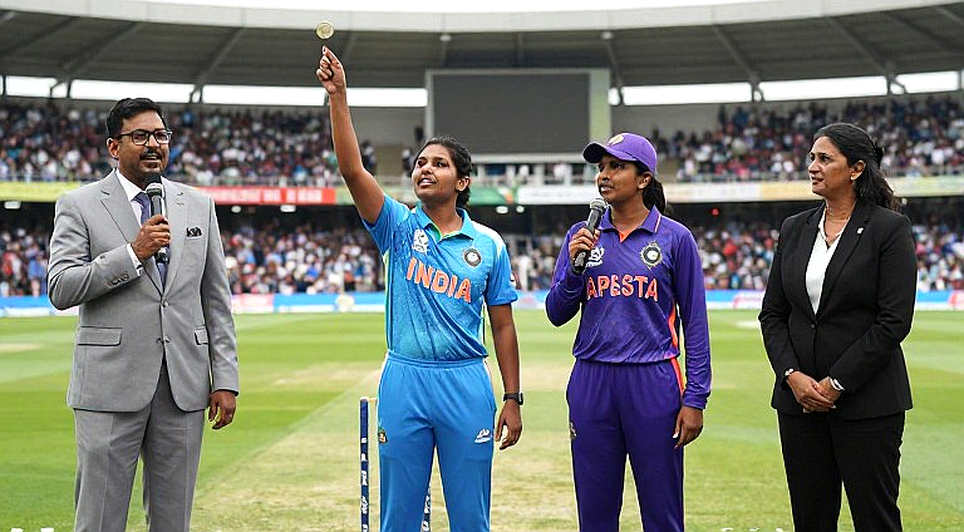 এনওসি, নিলাম আর দুই দরজা: ফ্র্যাঞ্চাইজি চুক্তিতে যে খতিয়ানটা কেউ পড়ে না