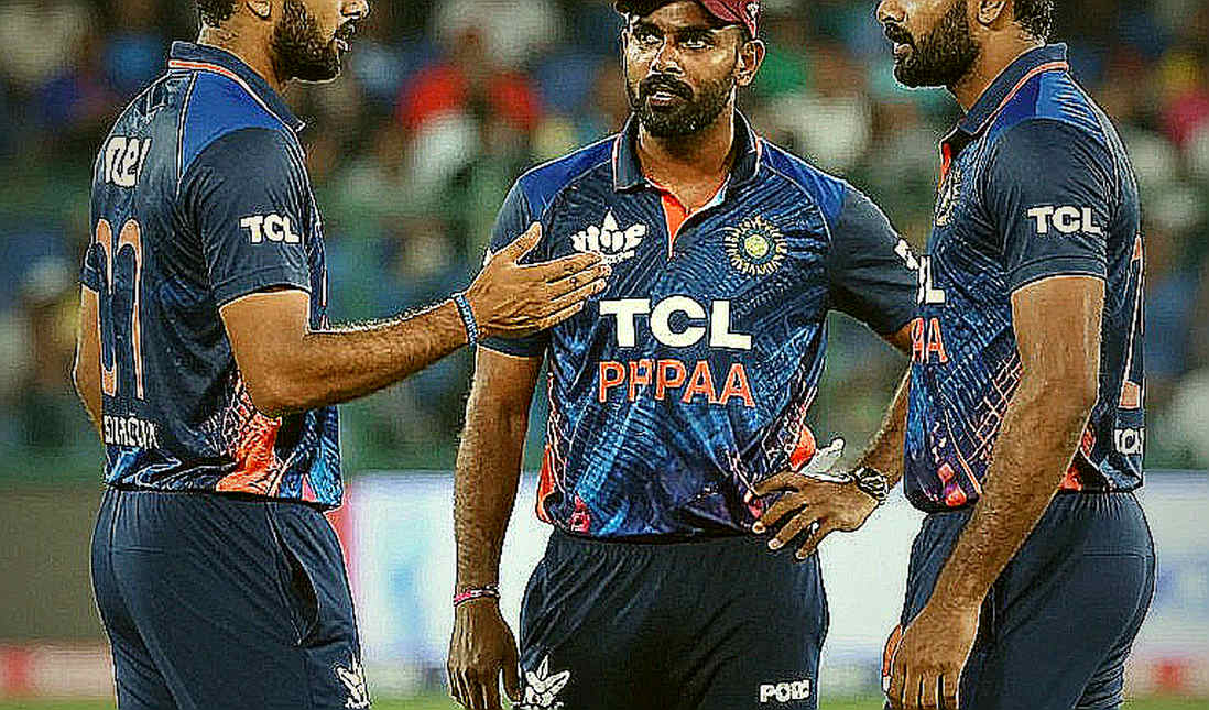 লেজারে লেখা ছক্কা: ক্রিকেট-ফুটবলে ব্লকচেইনের নতুন দলিল