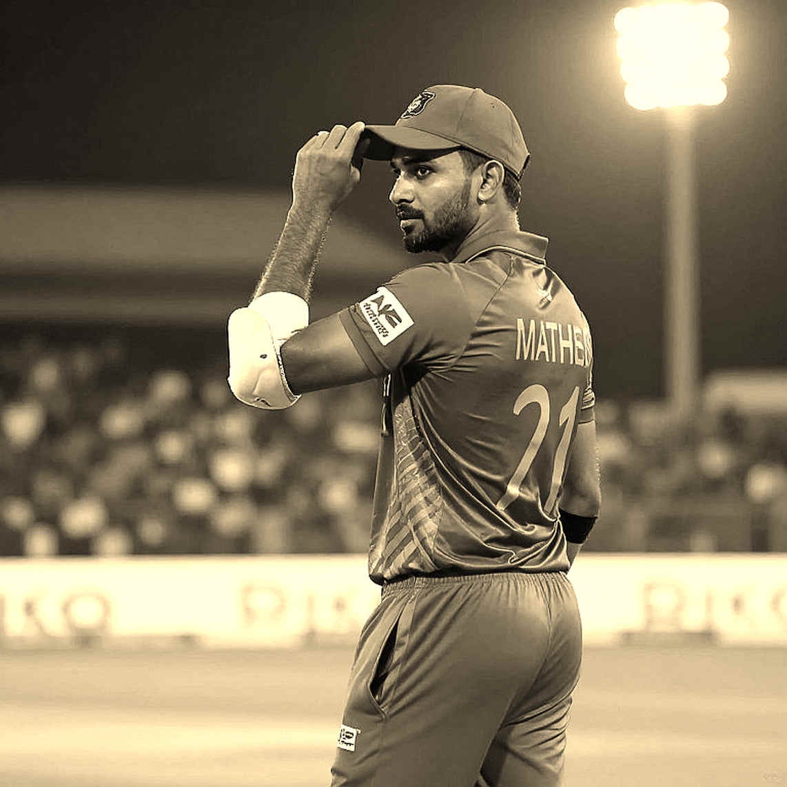 হারমানপ্রীতের 'ক্লক ব্যাক' ইনিংস: হোয়াইটওয়াশের শিরোনামে লুকানো তথ্যচিত্র