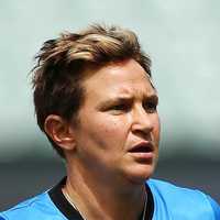 শেলি নিটশকে