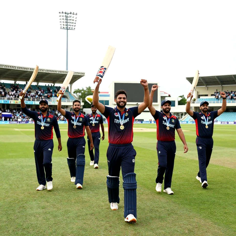 লাহোরের ৩-০ নয়: রাওয়ালপিন্ডির ছয় সপ্তাহ, তিন ফরম্যাট আর একটি লোড-বেয়ারিং বাক্য